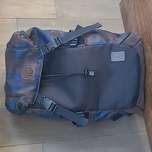 EUC Nixon Trail Backpack II Blue/Grey Plaid Travel/Hiking Bag Men/Women